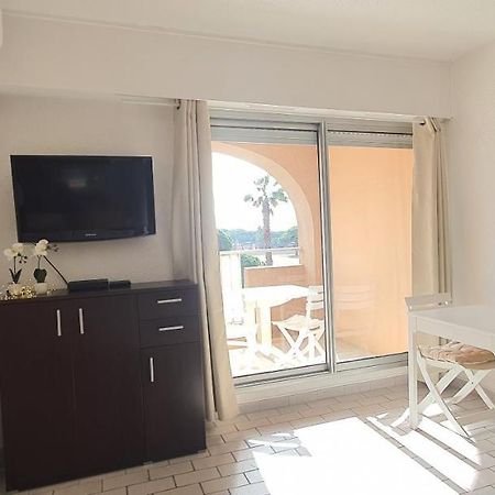 L'Etoile Sous Les Pins - La Loge Apartment Hyères Exterior foto